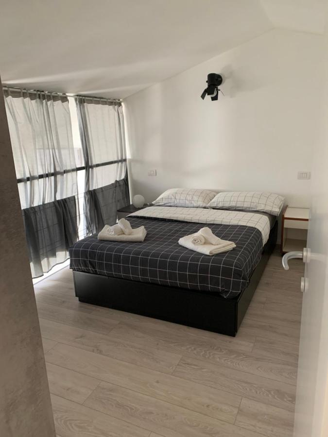 Loftmi Lägenhet Milano Exteriör bild