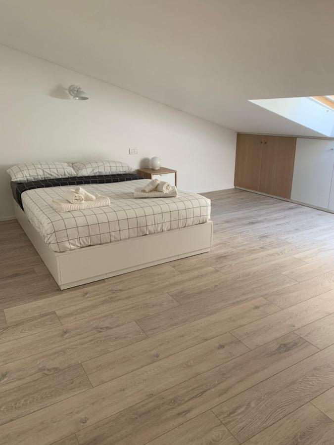 Loftmi Lägenhet Milano Exteriör bild