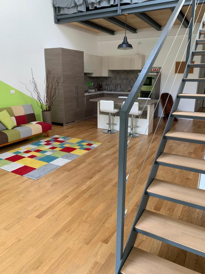 Loftmi Lägenhet Milano Exteriör bild