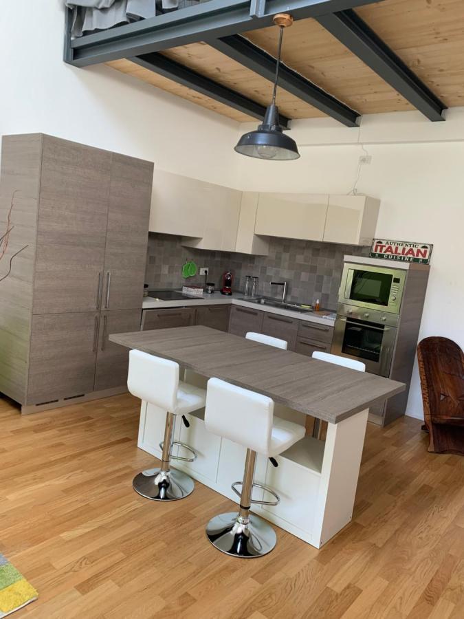 Loftmi Lägenhet Milano Exteriör bild
