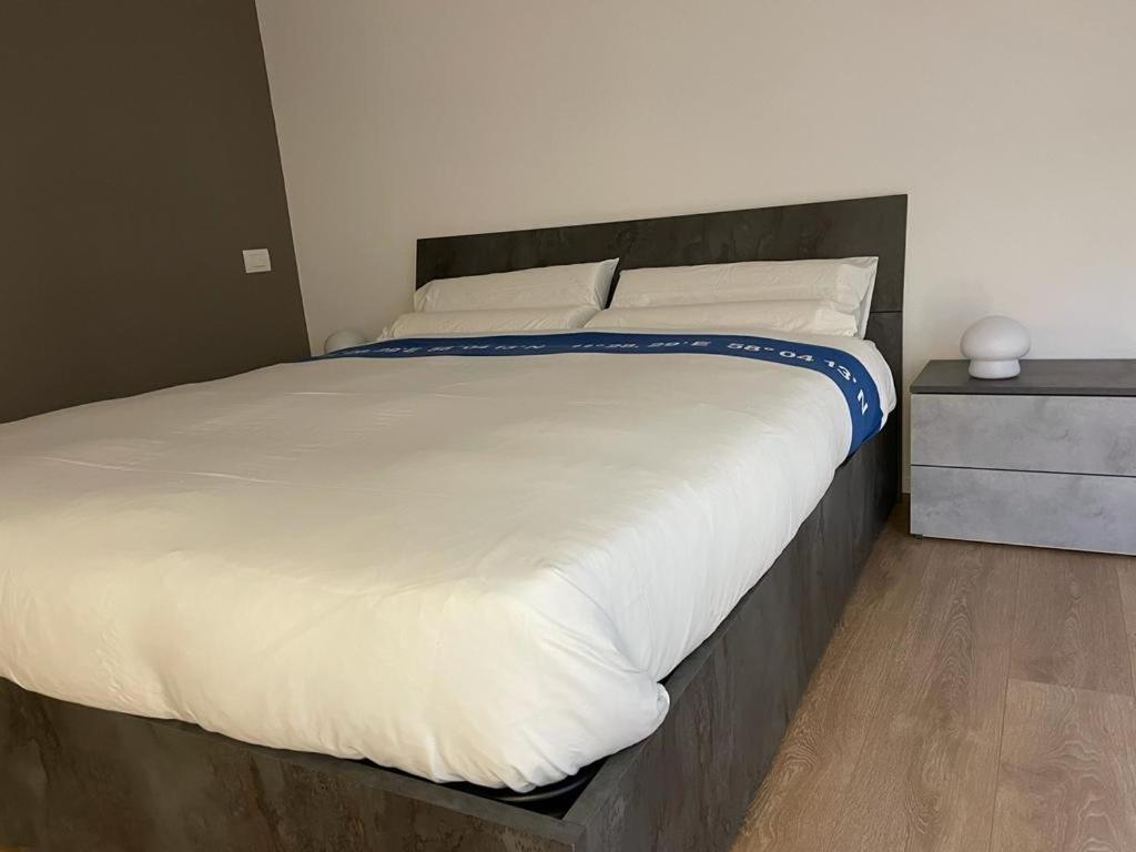 Loftmi Lägenhet Milano Exteriör bild
